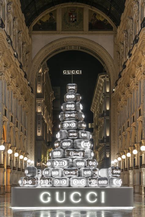 gucci xmas tree milano|Climate activists smear Christmas tree sponsored by Gucci in Milan.